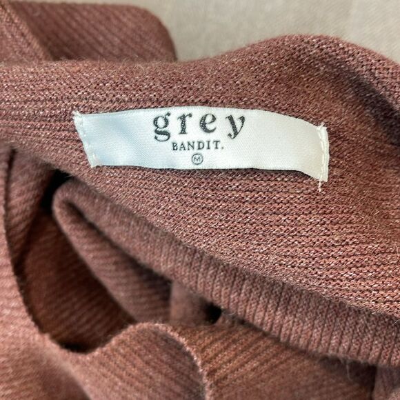 Chocolate Brown Collared Cutout V cropped sweater - Picture 5 of 5